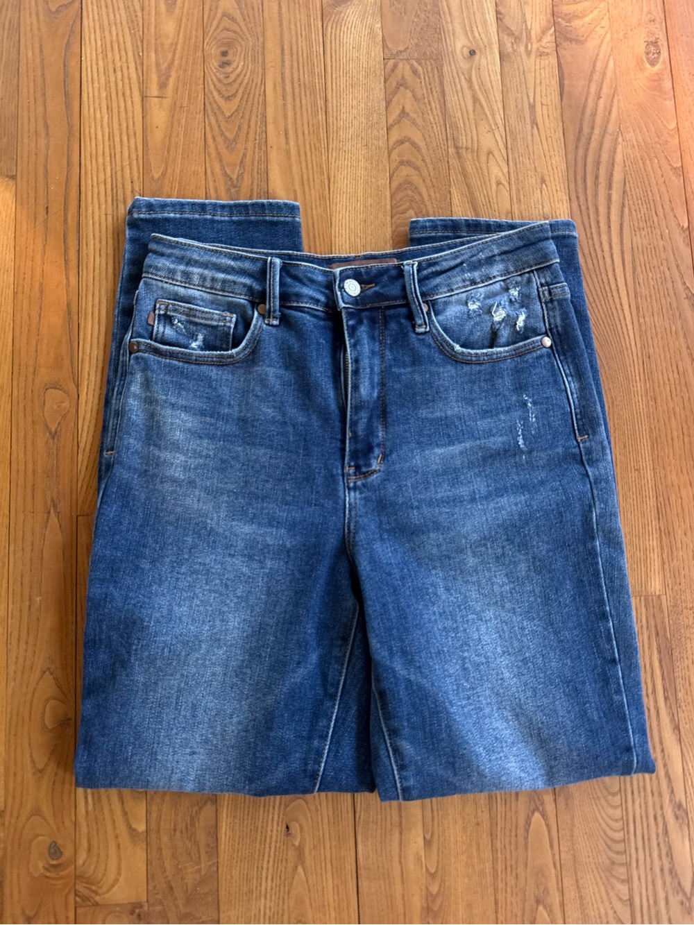 Judy Blue Medium Wash Distressed Slim Fit Women's Jeans